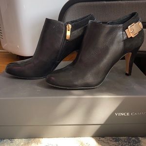 Vince Camuto Velino black heeled bootie
